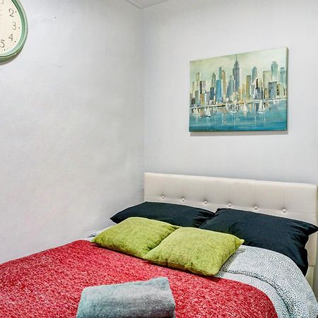 3 Bedroom Gorgeous Suit In Hells Kitchen New York Ngoại thất bức ảnh